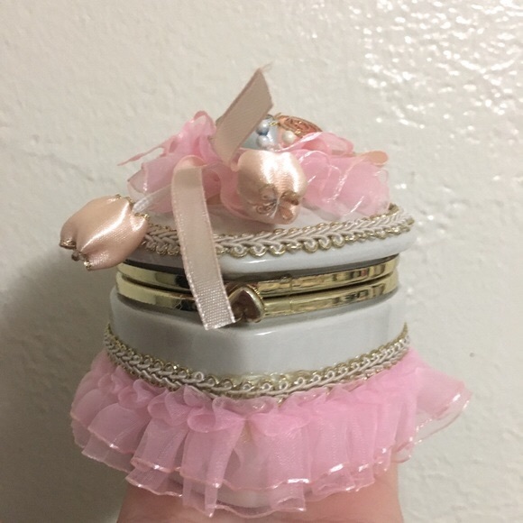 Heart Music Jewelry Box Low Battery - Picture 9 of 9